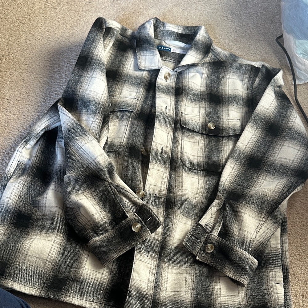 Men's shirt